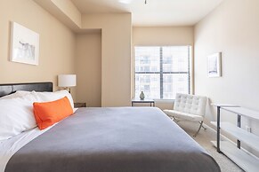 Executive Suite With Pool & Gym