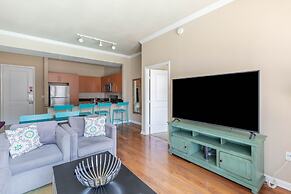 Executive Suite With Pool & Gym