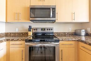 Executive Suite With Pool & Gym