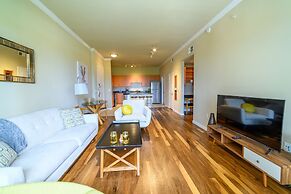 Executive Suite With Pool & Gym