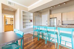 Executive Suite With Pool & Gym