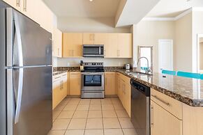 Executive Suite With Pool & Gym