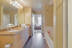 Executive Suite With Pool & Gym