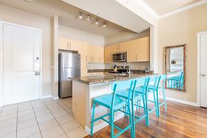 Executive Suite With Pool & Gym