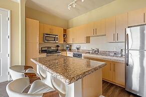 Executive Suite With Pool & Gym