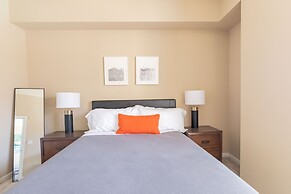 Executive Suite With Pool & Gym