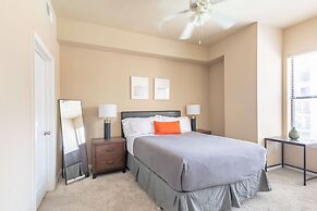 Executive Suite With Pool & Gym