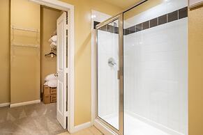 Executive Suite With Pool & Gym