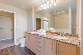 Executive Suite With Pool & Gym