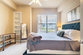 Executive Suite With Pool & Gym