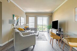 Executive Suite With Pool & Gym