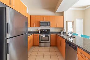 Executive Suite With Pool & Gym