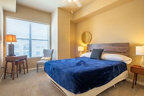 Executive Suite With Pool & Gym