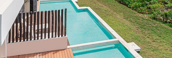 Marea Azul Beach Resort