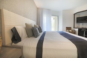 Marea Azul Beach Resort