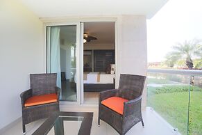 Marea Azul Beach Resort