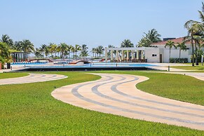 Marea Azul Beach Resort