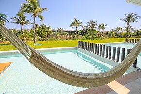 Marea Azul Beach Resort