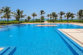 Marea Azul Beach Resort