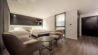 Hotel Noblion