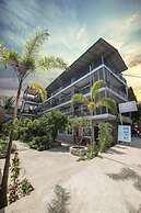 Roomy Guesthouse