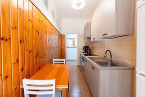 Lori House in Rome With 2 Bedrooms and 1 Bathrooms