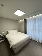 Hotel the Designers LYJ Suite Yeoksam