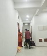 Goroomgo Hotel Shivay Varanasi