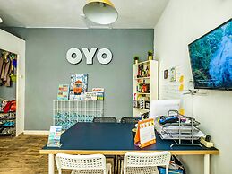 OYO Life 92548 M-square Apartment By Lins Pro