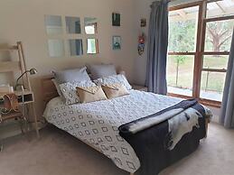 Jilly Park Farm Interactive Experience Complimentary Breakfast Linen I