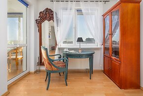 Apartment for 3 With Balcony by Renters