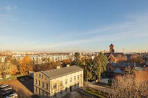 Apartment for 3 With Balcony by Renters