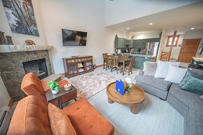 Red Hawk Townhomes 2337