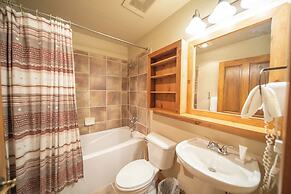 Red Hawk Townhomes 2337