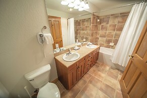 Red Hawk Townhomes 2337