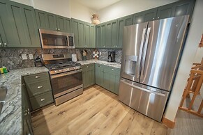 Red Hawk Townhomes 2337