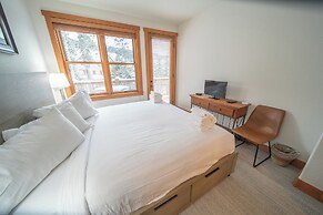 Red Hawk Townhomes 2337