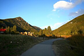 Red Hawk Townhomes 2337