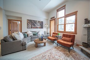 Red Hawk Townhomes 2337