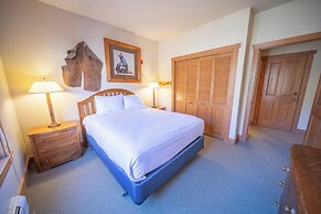 Red Hawk Townhomes 2337