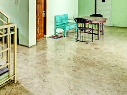 OYO Life 91682 Homestay Sriti