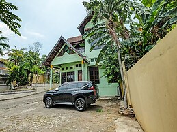 OYO Life 91682 Homestay Sriti