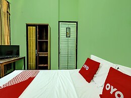 OYO Life 91682 Homestay Sriti