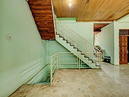 OYO Life 91682 Homestay Sriti