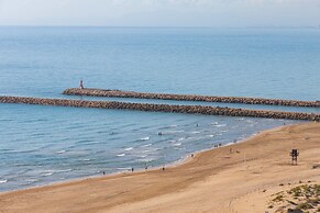 Cullera Beach Apartment Espacio