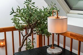 Relaxing Penthouse With Panoramic View And Terrace