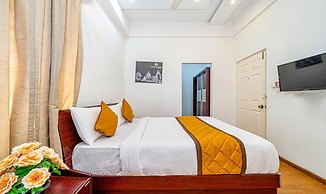 Fabhotel Arcade Inn Suites