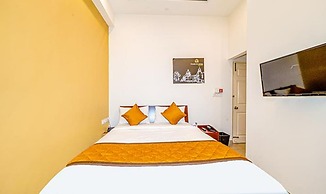 Fabhotel Arcade Inn Suites