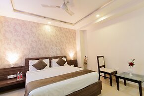 Fabhotel Signature Inn