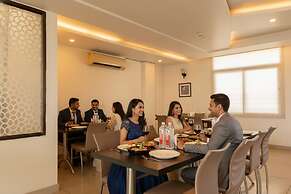 Fabhotel Signature Inn